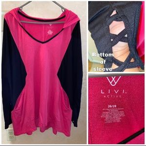 Plus size hooded top